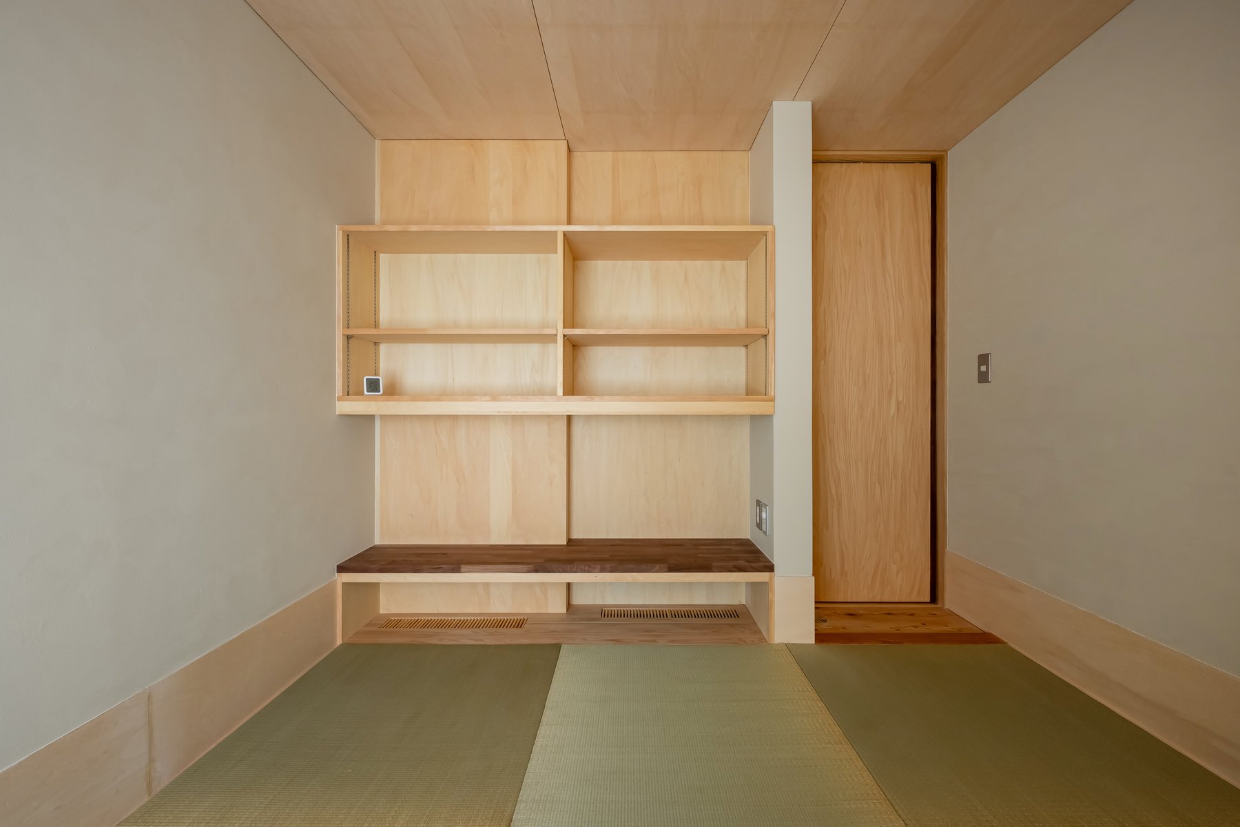 安曇野の家の造作収納